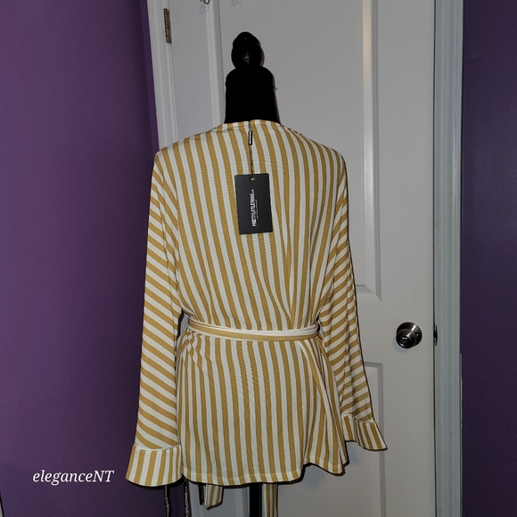 Pretty Little Thing White/ Khaki stripe wrap top Sz: L NWT - Picture 6 of 10